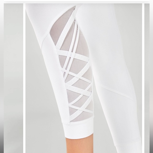 Fabletics Dynamic Lattice legging - Picture 2 of 10